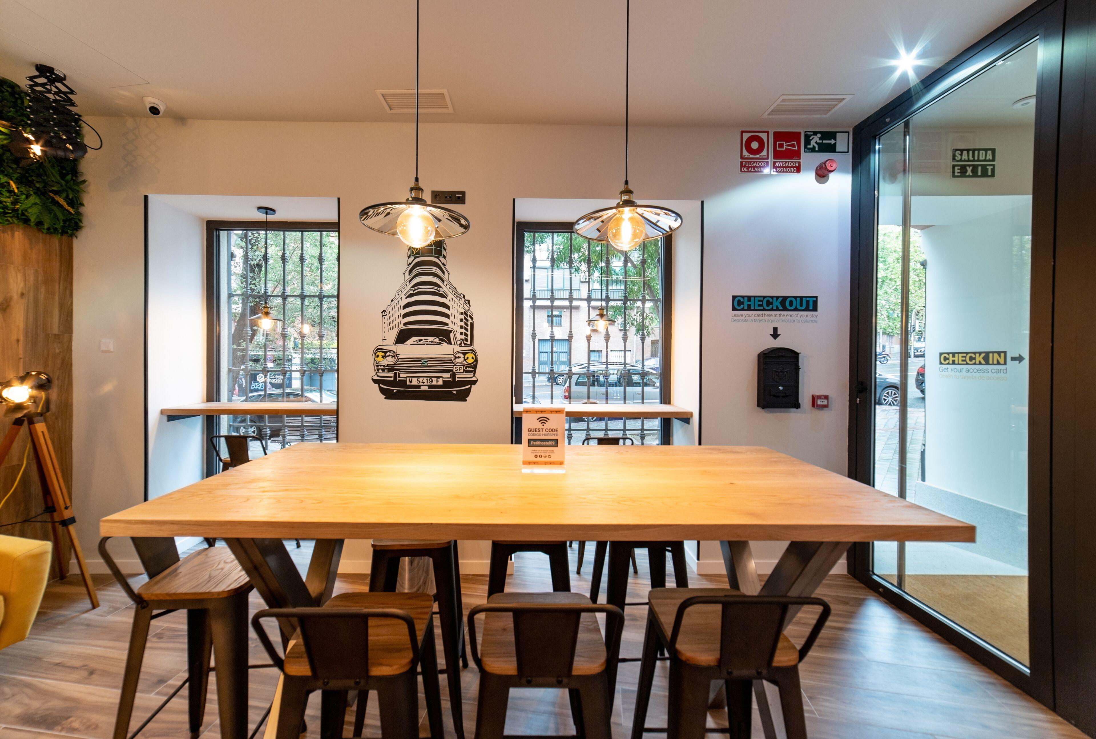 Petit Hostel La Latina (Adults Only) — Foto’s 2