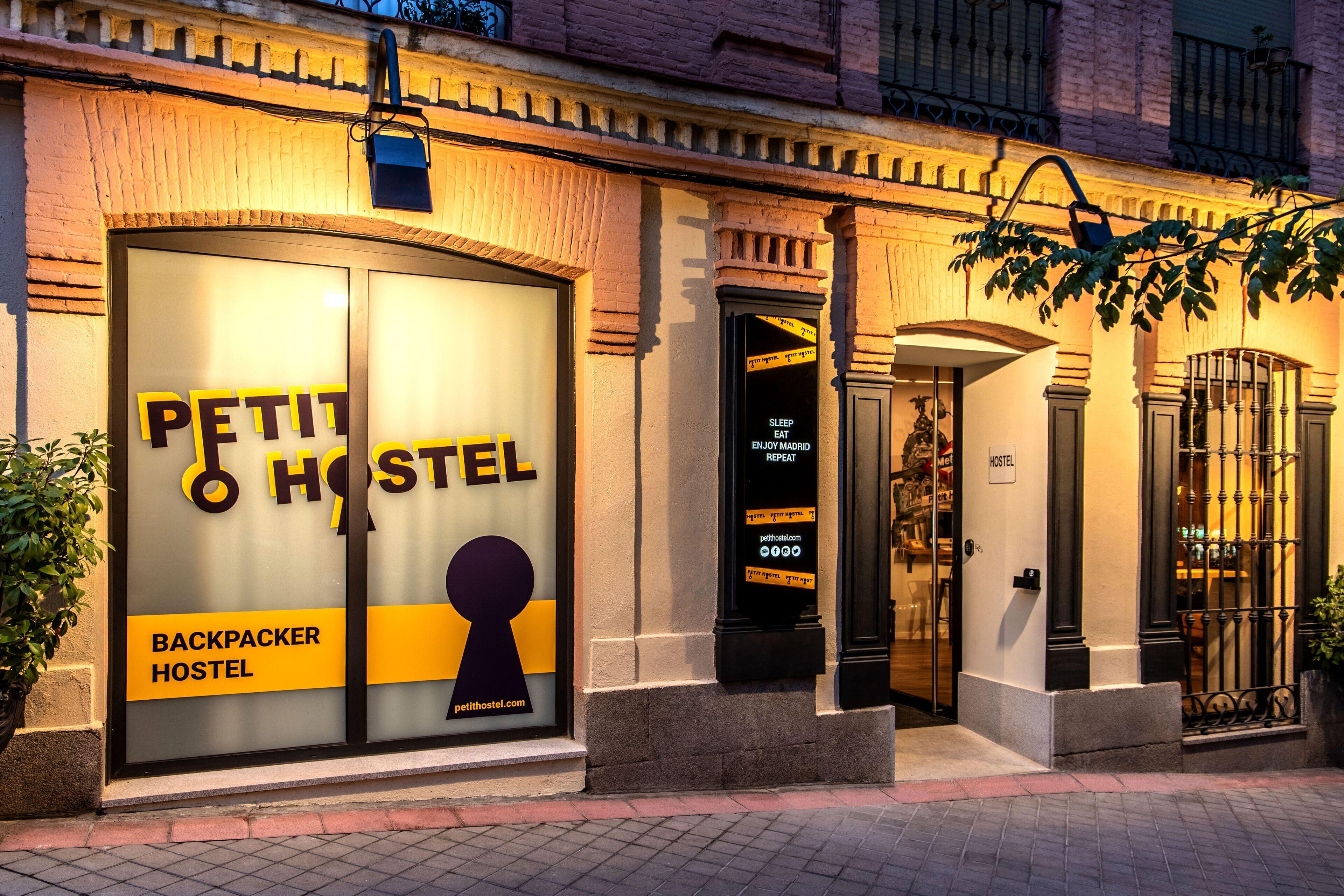 Petit Hostel La Latina (Adults Only) — Foto’s 1
